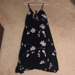 UOI Boutique Navy Midi Dress with Flowers